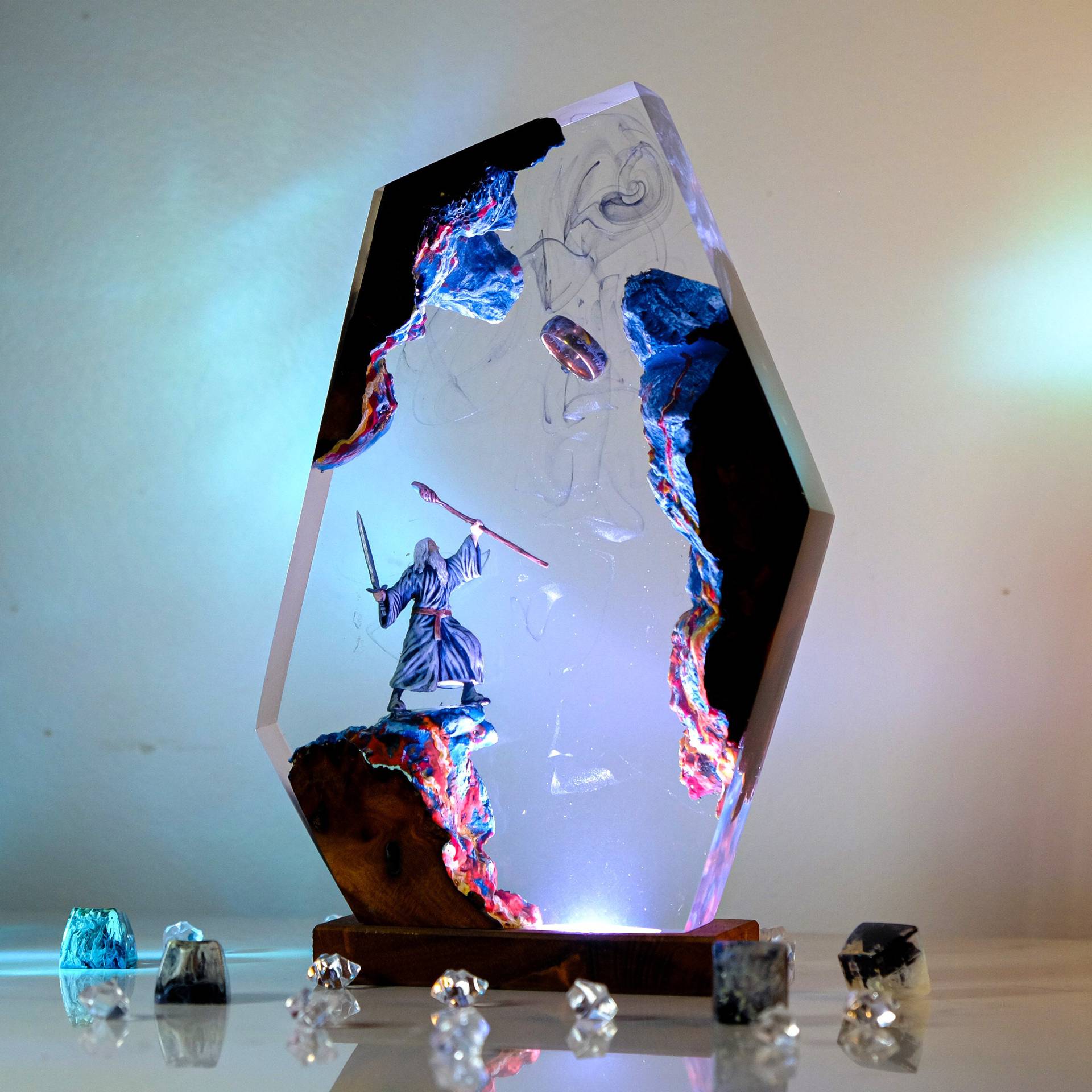 โคมไฟเรซิ่นรูปฉากภาพยนตร์ แหวน - Wedding Led บทวิจารณ์และราคา